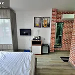 Hanz Ailen Hotel