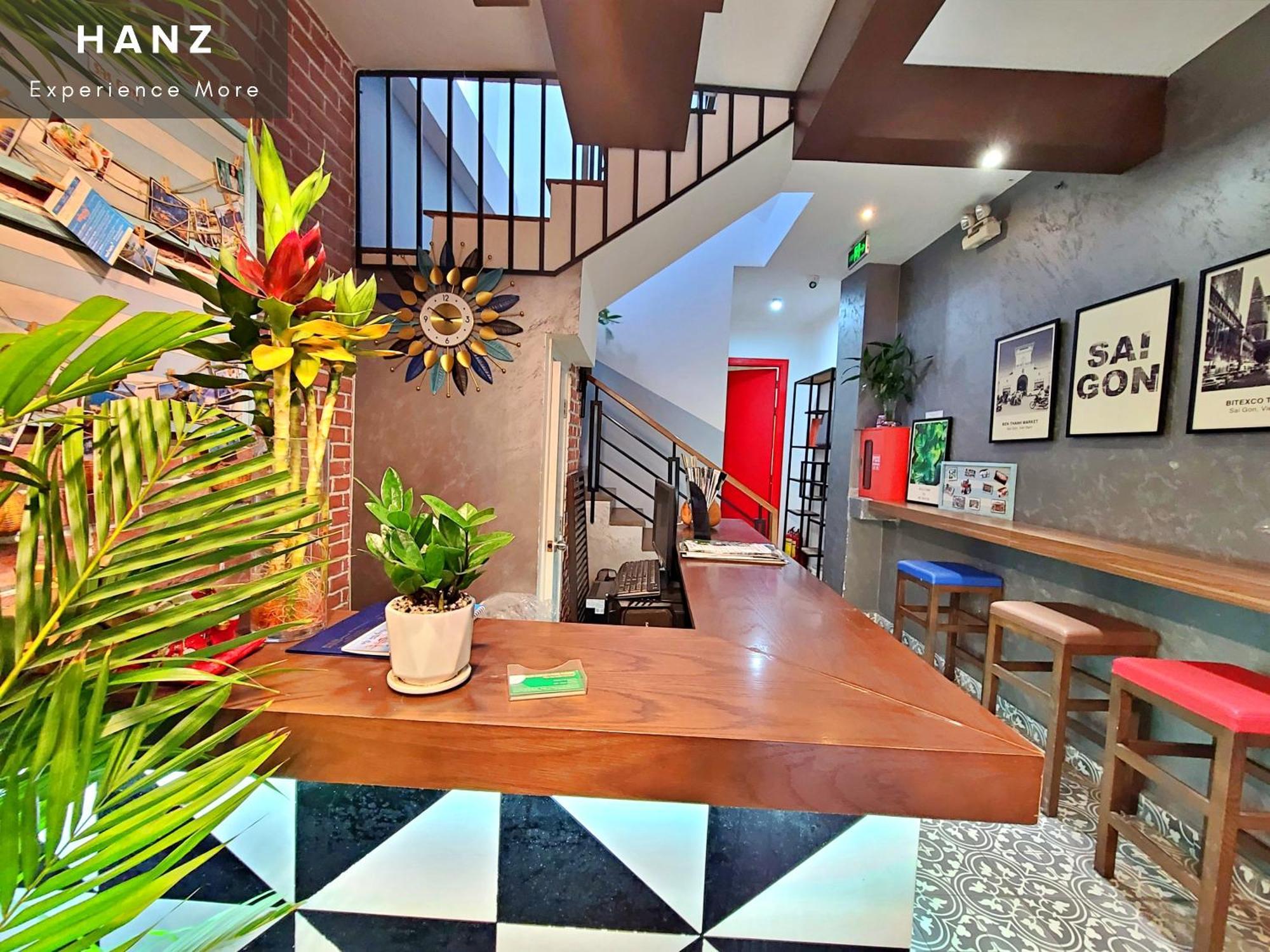 Hanz Ailen Apartment